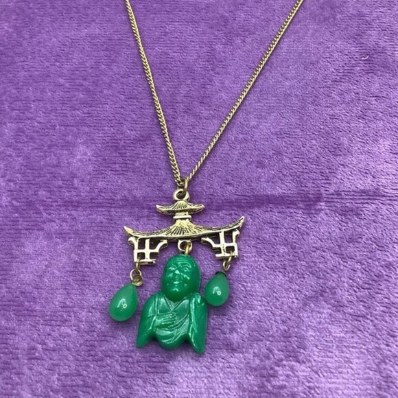 unsigned Jewelry - Vintage Buddha Necklace Green carved Lucite